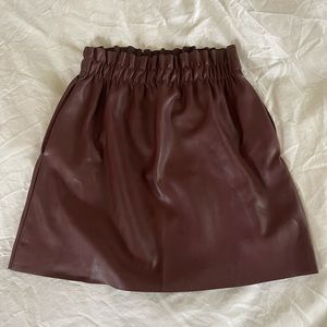 Maroon leather Zara skirt - S